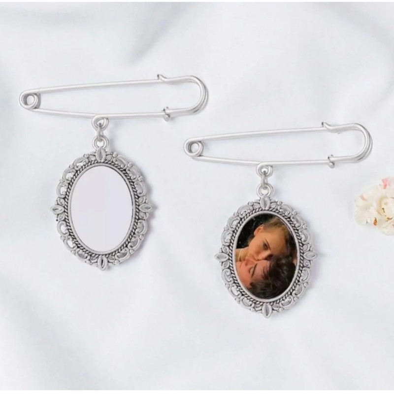 Personalised Bouquet/Memorial Pin...